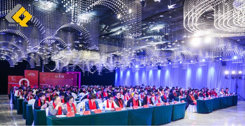 ��ͷ�� | ͬ�ľ��������� �±�gg�����漣2023���ʢ��Բ�����У�