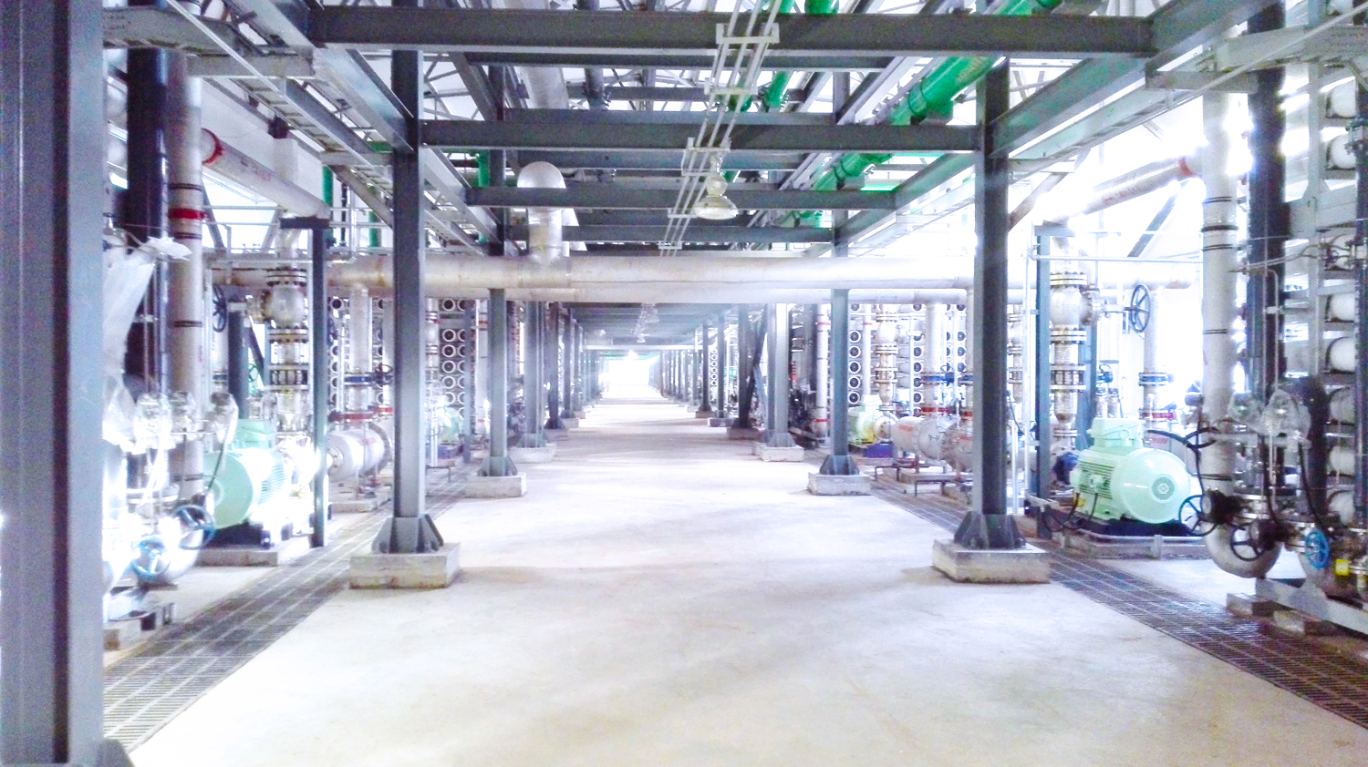 ����ϴ�������˹ú̿��ӹ���ģ��Ŀ��ѧˮ������ˮ���óͷ���Ŀ                           127000m3/d